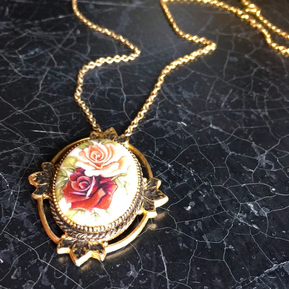 V I C T O R I A N;  hand painted cameo necklace 30” - Picture 3 of 9